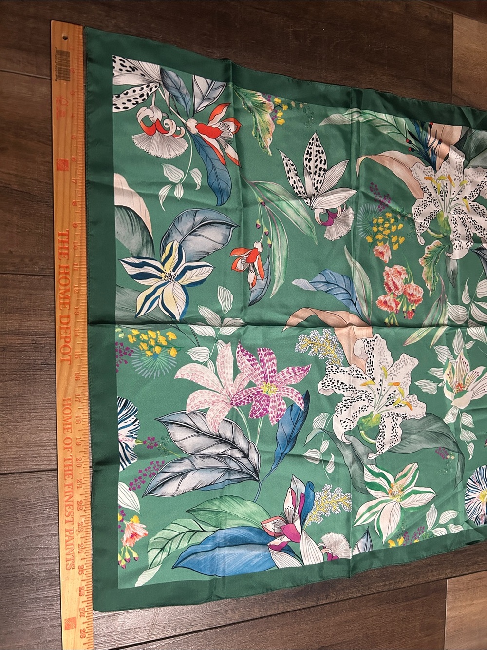 Yves Delorme Paris 100% Silk Scarf Green Botanical Tropical Floral Print Square - Picture 5 of 9